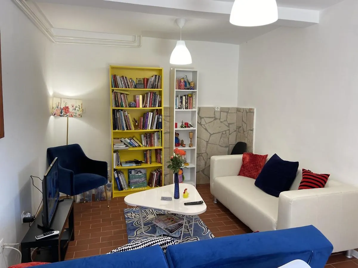 Holiday home Tonzzini Villa Krbune
